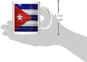 3dRose mug_155213_1 Küba Ulusal Bayrağı Bir Tuğla Duvara Boyanmış Küba Seramik Kupa, 11 Ons